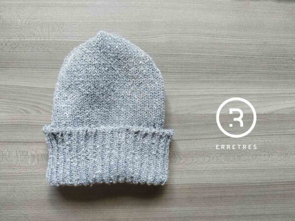 gorro gris web