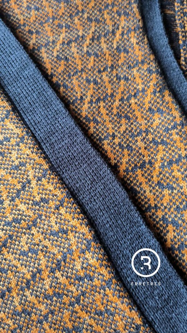 Poncho Escala detalle w