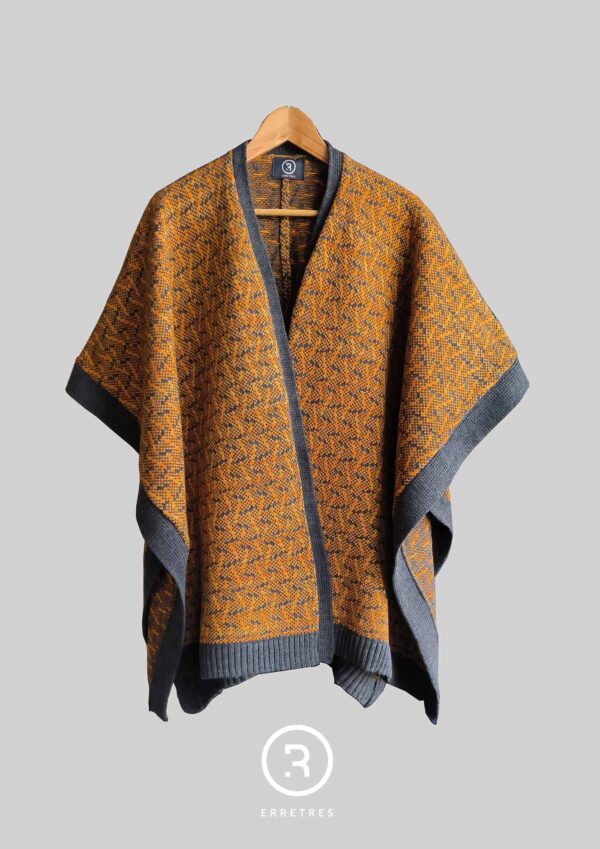 Poncho Escala w